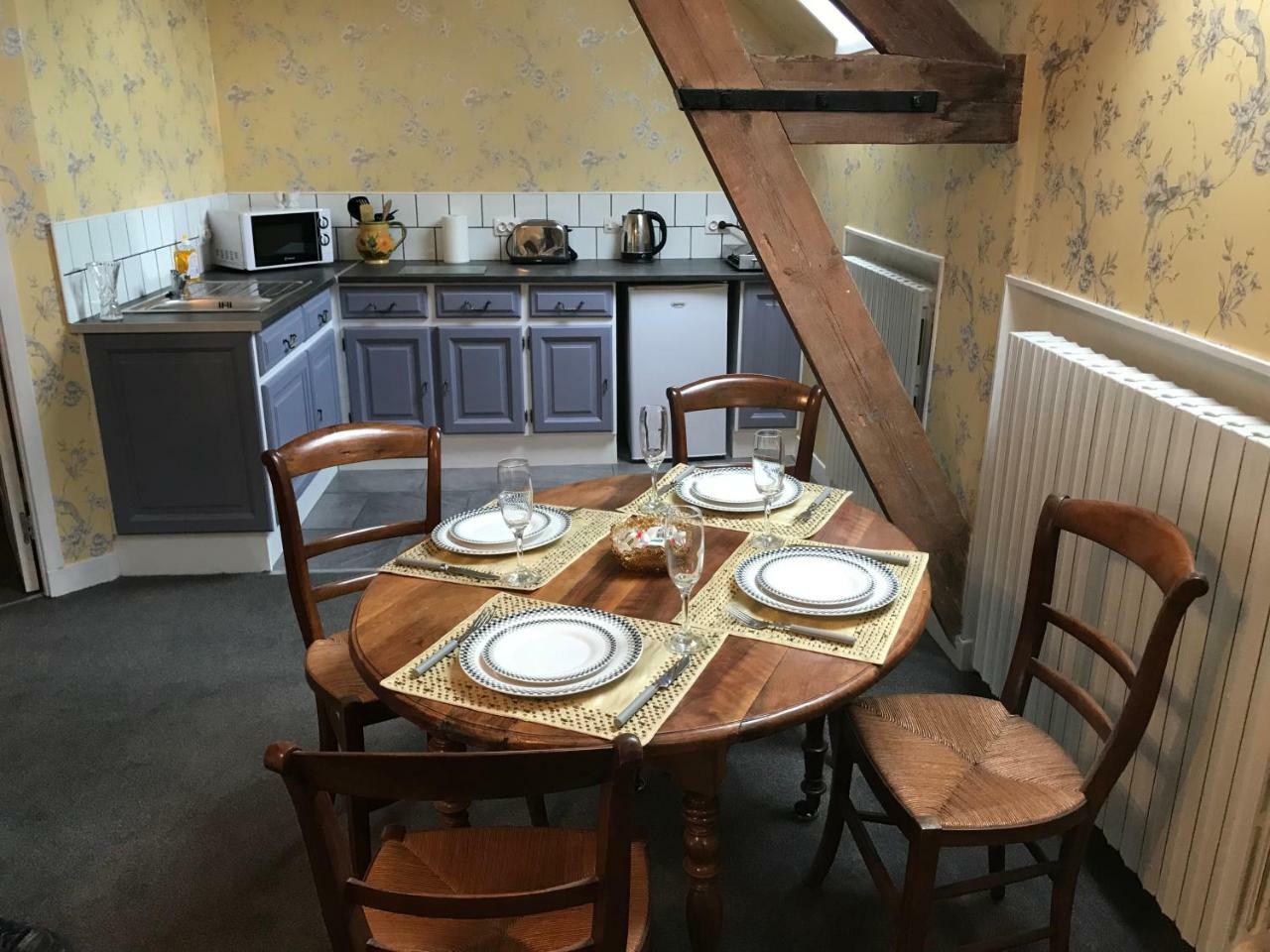 Chateau De Sauge Saivres エクステリア 写真